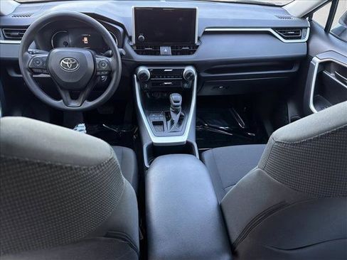Certified 2025 Toyota RAV4 LE image 24