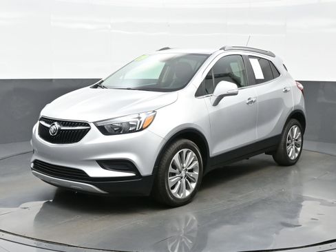 Used 2019 Buick Encore Preferred image 2