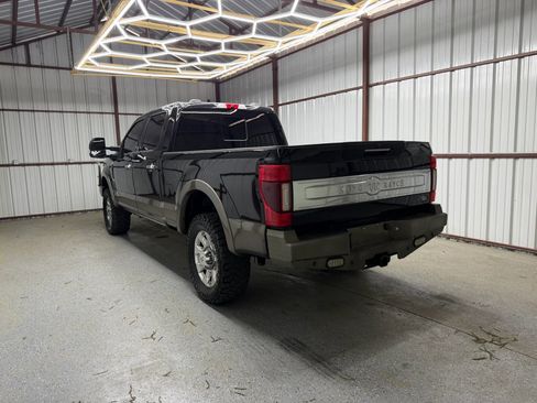 Used 2020 Ford F250 King Ranch w/ King Ranch Ultimate Package AWD/4WD image 4