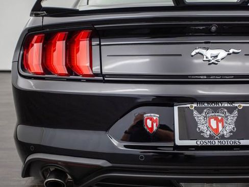 Used 2018 Ford Mustang Premium w/ Ecoboost Performance Package image 34