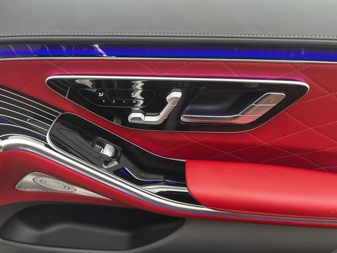 New 2026 Mercedes-Benz S 580 4MATIC Sedan image 24