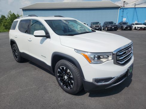 Used 2019 GMC Acadia SLT w/ LPO, Floor Liner Package AWD/4WD image 2