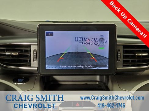 Used 2022 Ford Explorer XLT w/ Equipment Group 202A image 4