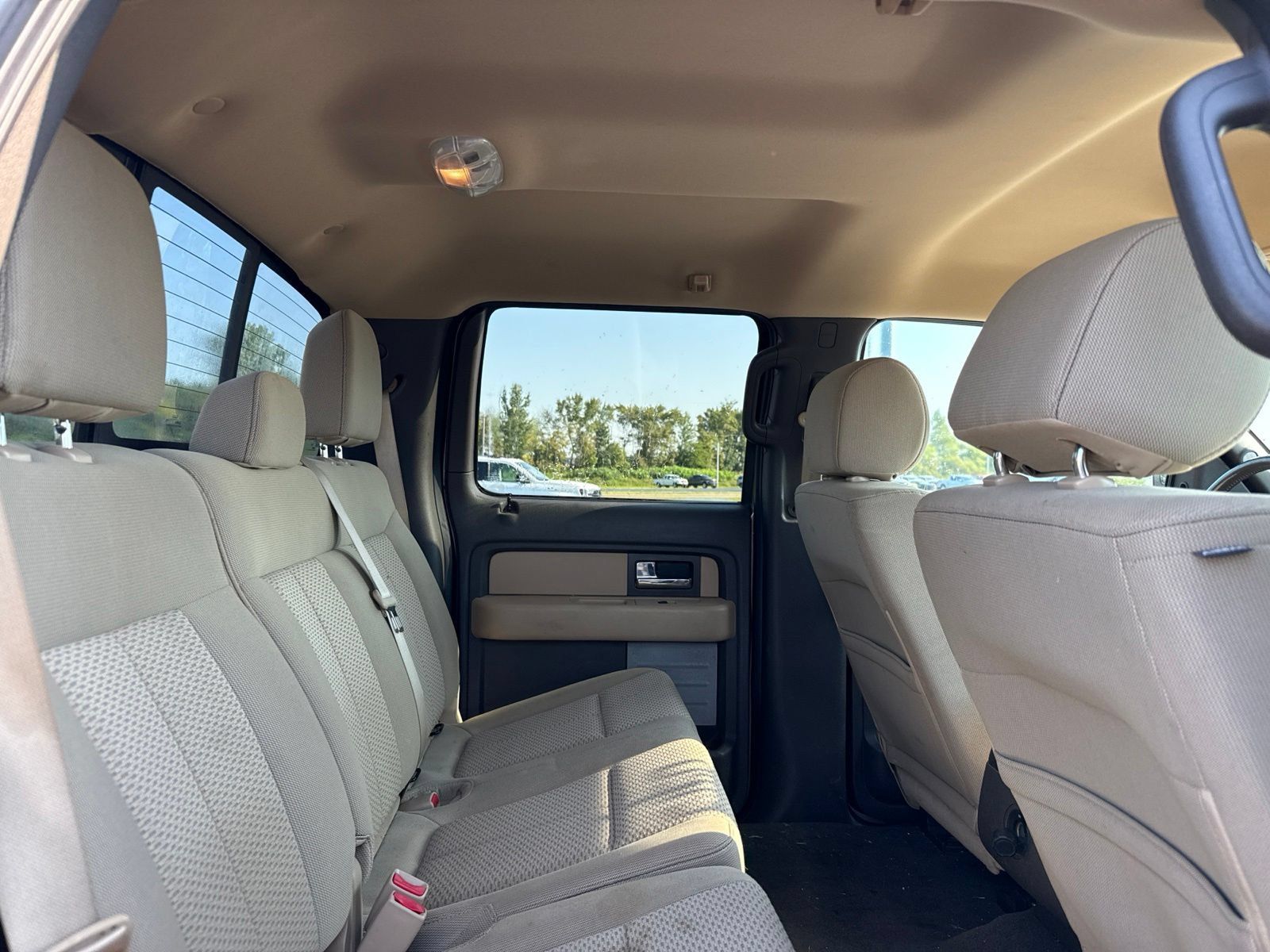 Used 2013 Ford F150 XLT w/ Luxury Equipment Group AWD/4WD image 16