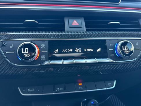 Used 2019 Audi RS 5 image 27