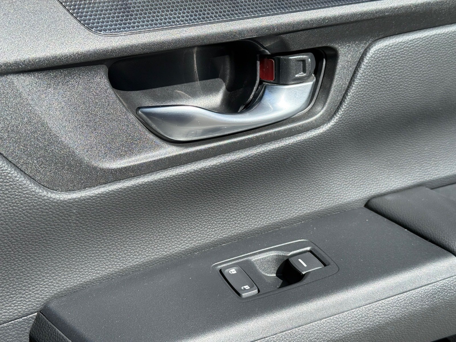 Used 2025 Honda CR-V Sport image 13