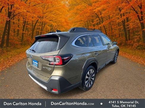 Used 2025 Subaru Outback Limited XT image 4
