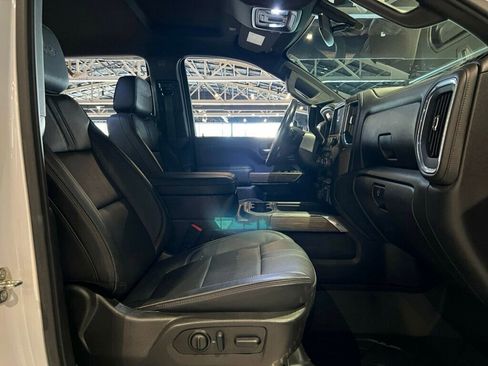 Used 2023 Chevrolet Silverado 2500 High Country image 32