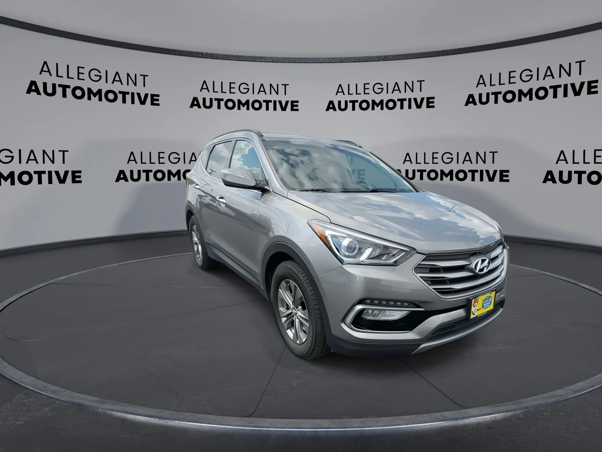 Used 2018 Hyundai Santa Fe Sport w/ 2.4L Value Package 02 FWD image 4
