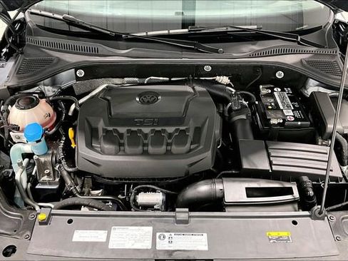 Used 2020 Volkswagen Passat 2.0T SEL image 31