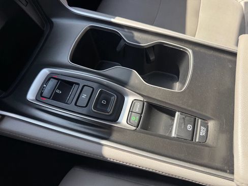 Used 2018 Honda Accord EX-L image 16