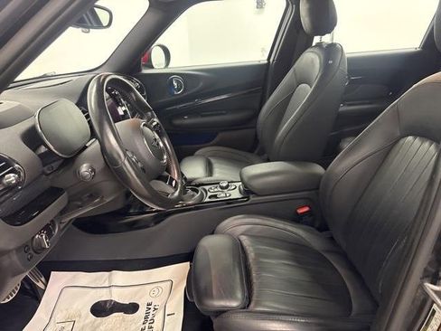 Used 2022 MINI Cooper Clubman John Cooper Works image 13