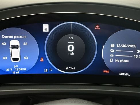 New 2025 Porsche Macan Turbo Electric image 22