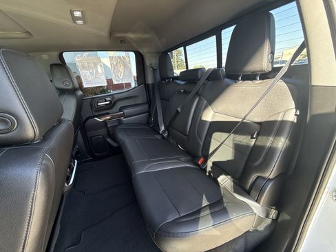 Used 2022 GMC Sierra 1500 SLT w/ SLT Premium Plus Package image 24