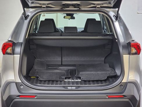 Used 2023 Toyota RAV4 LE image 8