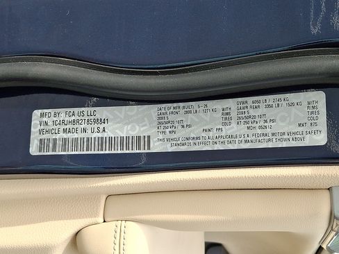 New 2026 Jeep Grand Cherokee Limited AWD/4WD image 17