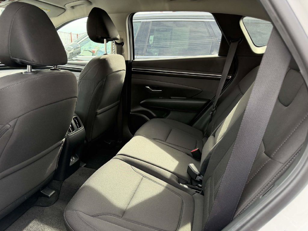 Certified 2023 Hyundai Tucson SEL AWD/4WD image 14