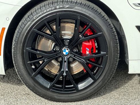 Used 2023 BMW 530e w/ M Sport Package image 31