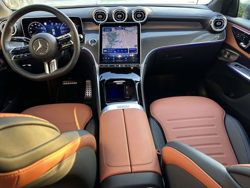 Certified 2025 Mercedes-Benz GLC 300 4MATIC image 27