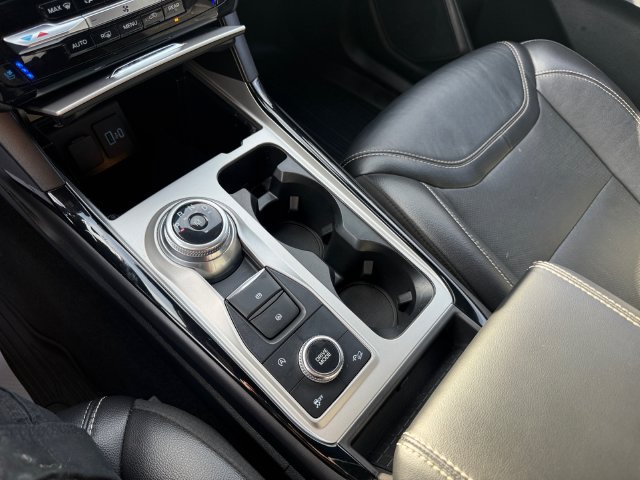 Used 2023 Ford Explorer ST w/ Technology Package AWD/4WD image 18