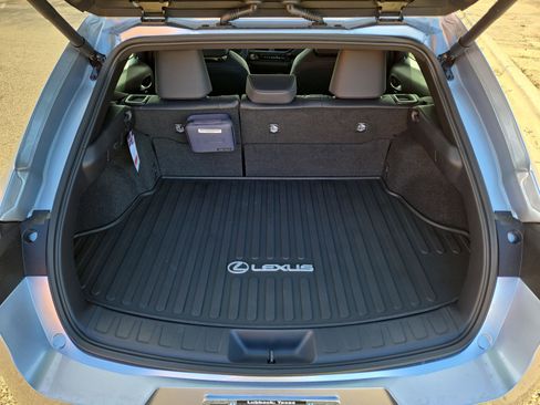 New 2025 Lexus UX 300h FWD image 12