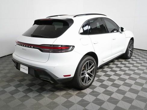 Certified 2024 Porsche Macan w/ Premium Plus Package AWD/4WD image 29