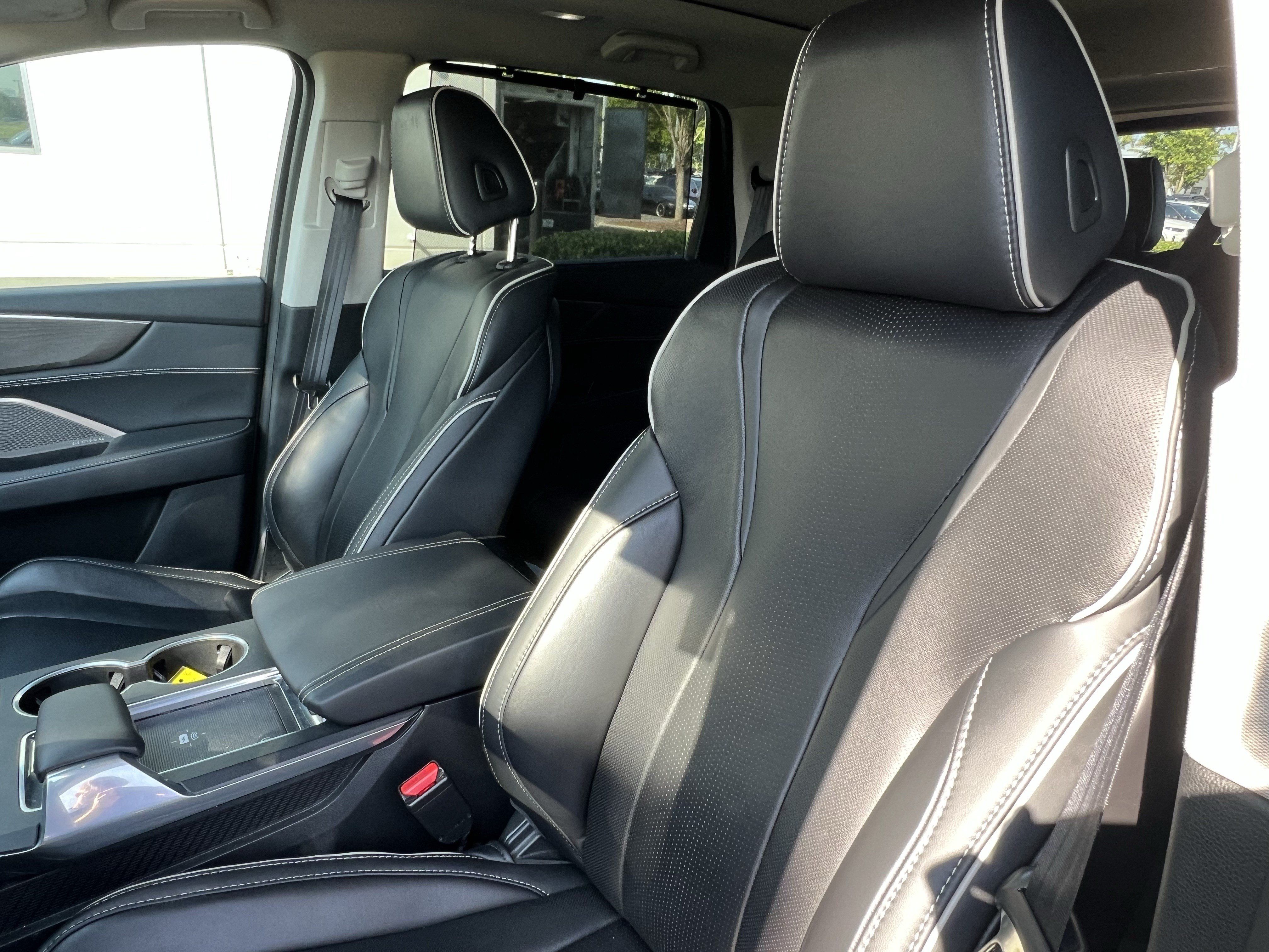 Used 2023 Acura MDX w/ Advance Package AWD/4WD image 16