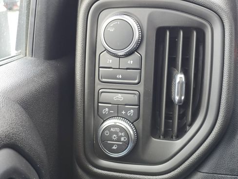 Used 2022 GMC Sierra 2500 Pro w/ Convenience Package image 27