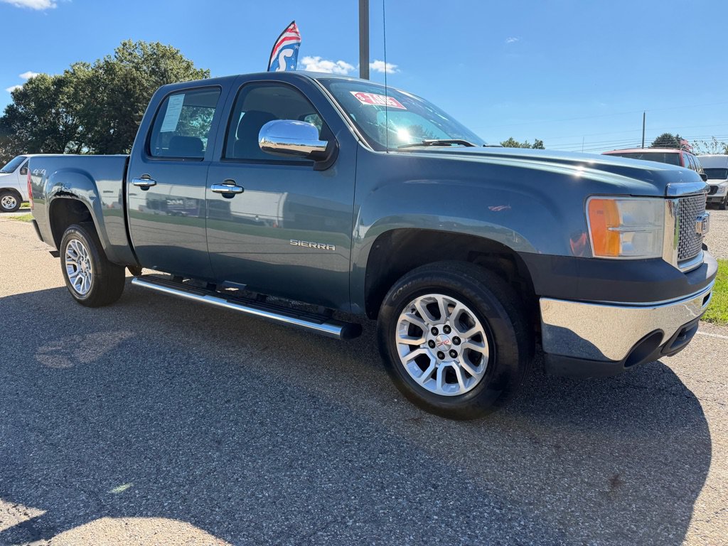 Used 2010 GMC Sierra 1500 W/T AWD/4WD image 1