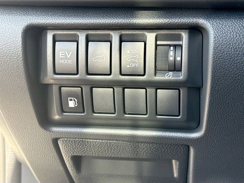 New 2025 Subaru Forester Touring image 36