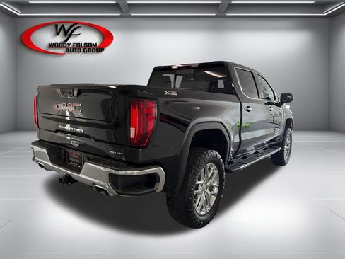 Used 2023 GMC Sierra 1500 SLT w/ SLT Premium Package AWD/4WD image 6