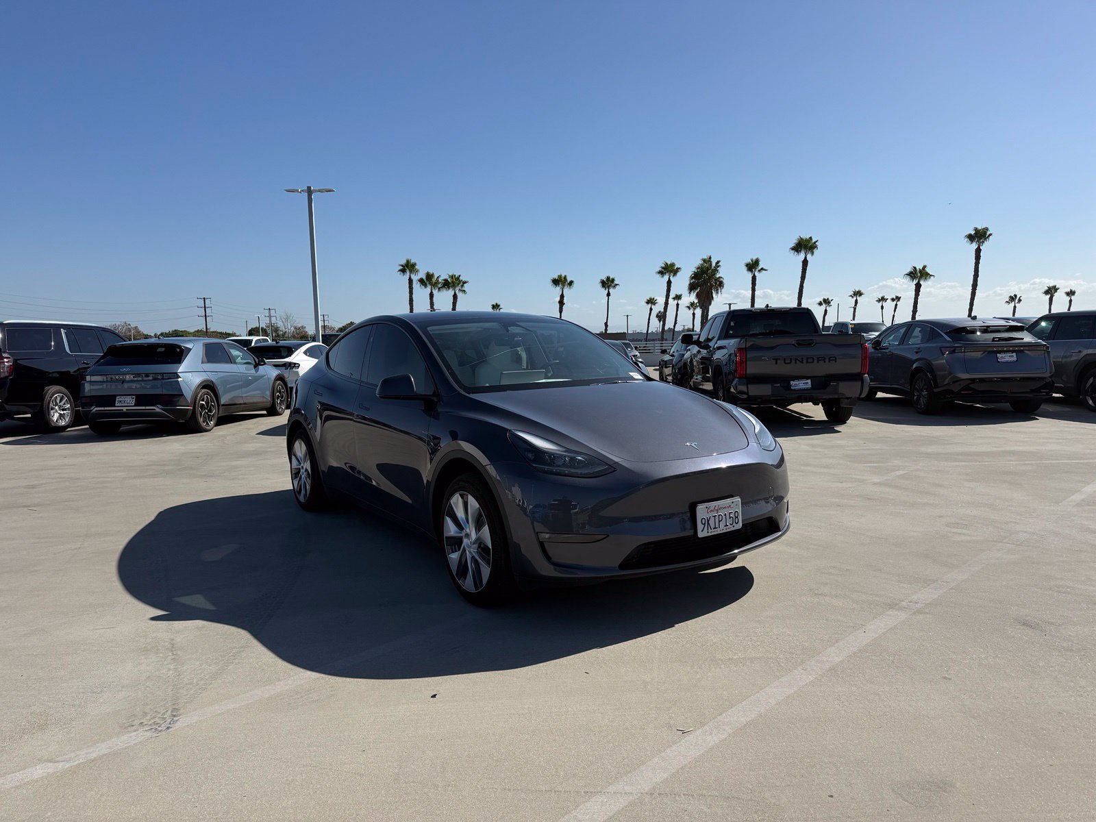 Used 2023 Tesla Model Y 2WD image 4