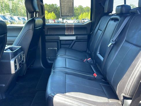 Used 2018 Ford F150 Lariat w/ Equipment Group 502A Luxury RWD image 32