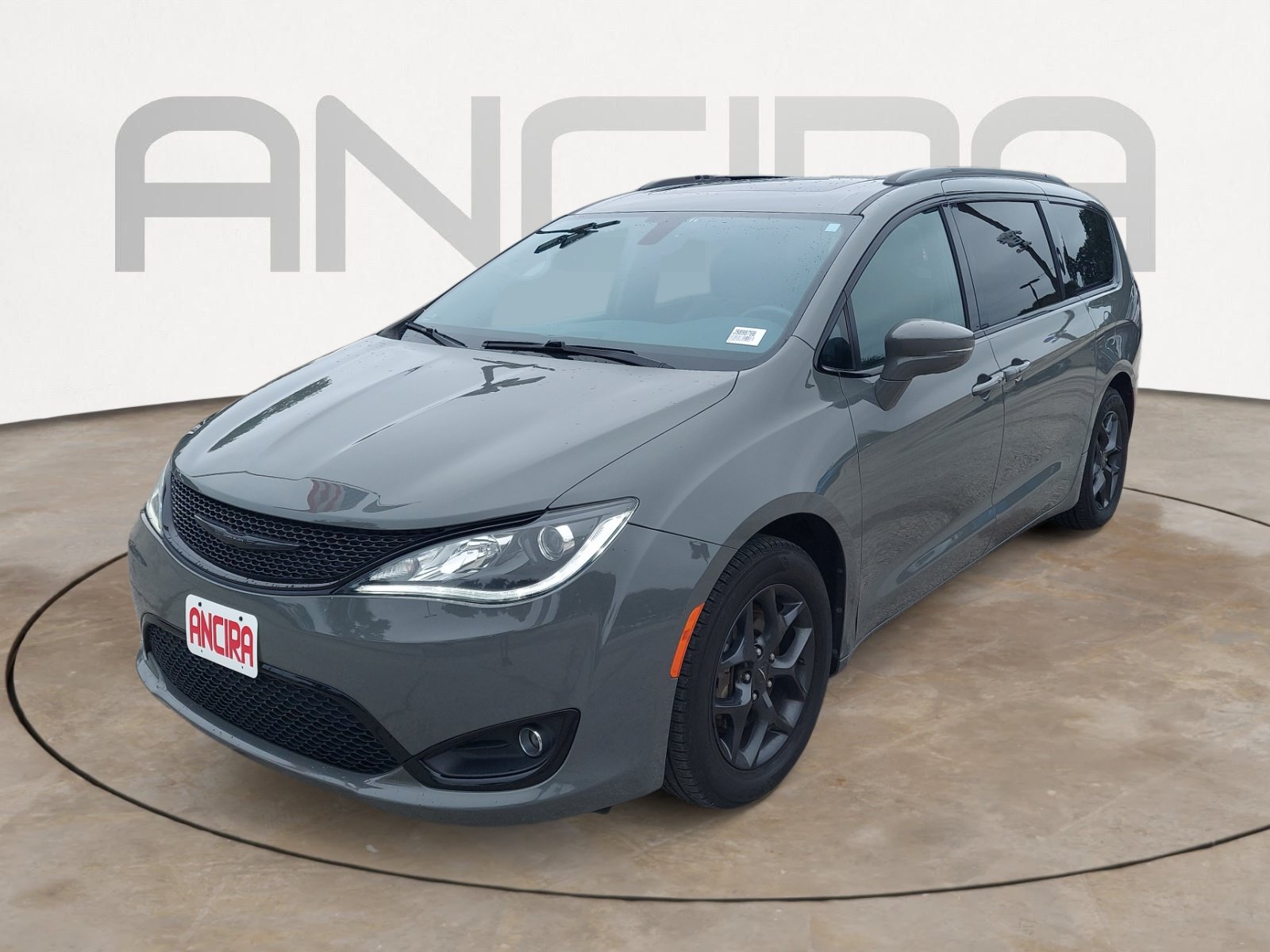 Used 2020 Chrysler Pacifica Limited w/ S Appearance Package FWD image 6