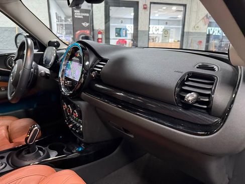 Used 2023 MINI Cooper Clubman S image 39