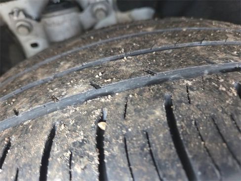 Certified 2022 Ford Explorer XLT w/ Equipment Group 202A image 15