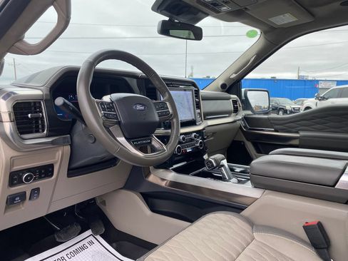 Used 2025 Ford F150 Platinum w/ Equipment Group 703A Plus AWD/4WD image 10