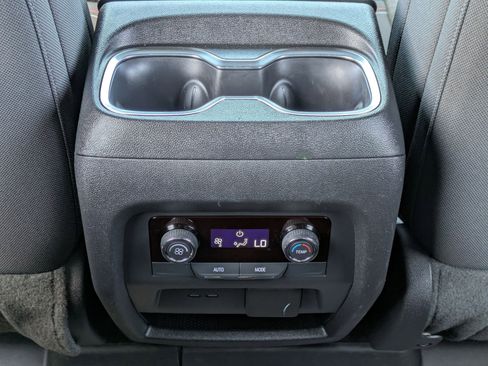 Used 2024 Chevrolet Traverse Z71 w/ LPO, Floor Liner Package image 17