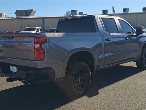 Used 2021 Chevrolet Silverado 1500 LT Trail Boss w/ Bed Protection Package image 8