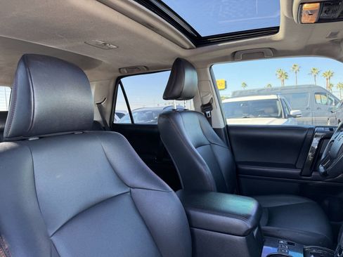 Used 2016 Toyota 4Runner Trail Premium image 30