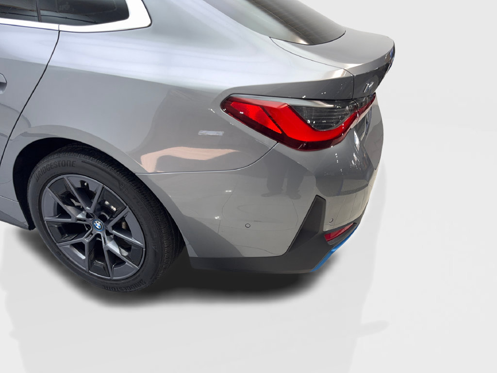 Used 2024 BMW i4 eDrive35 w/ Premium Package RWD image 19