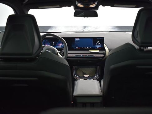 Certified 2025 BMW X3 xDrive30i w/ Convenience Package image 18