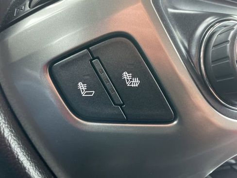 Used 2018 Chevrolet Silverado 1500 LT w/ All Star Edition image 19