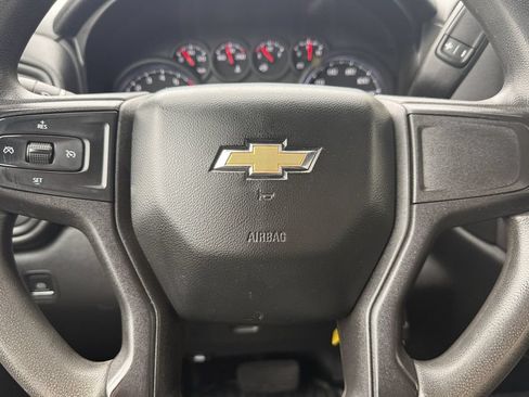Used 2021 Chevrolet Silverado 1500 W/T w/ WT Convenience Package AWD/4WD image 18