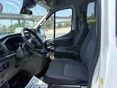 Used 2026 Ford Transit 350 XLT RWD image 18