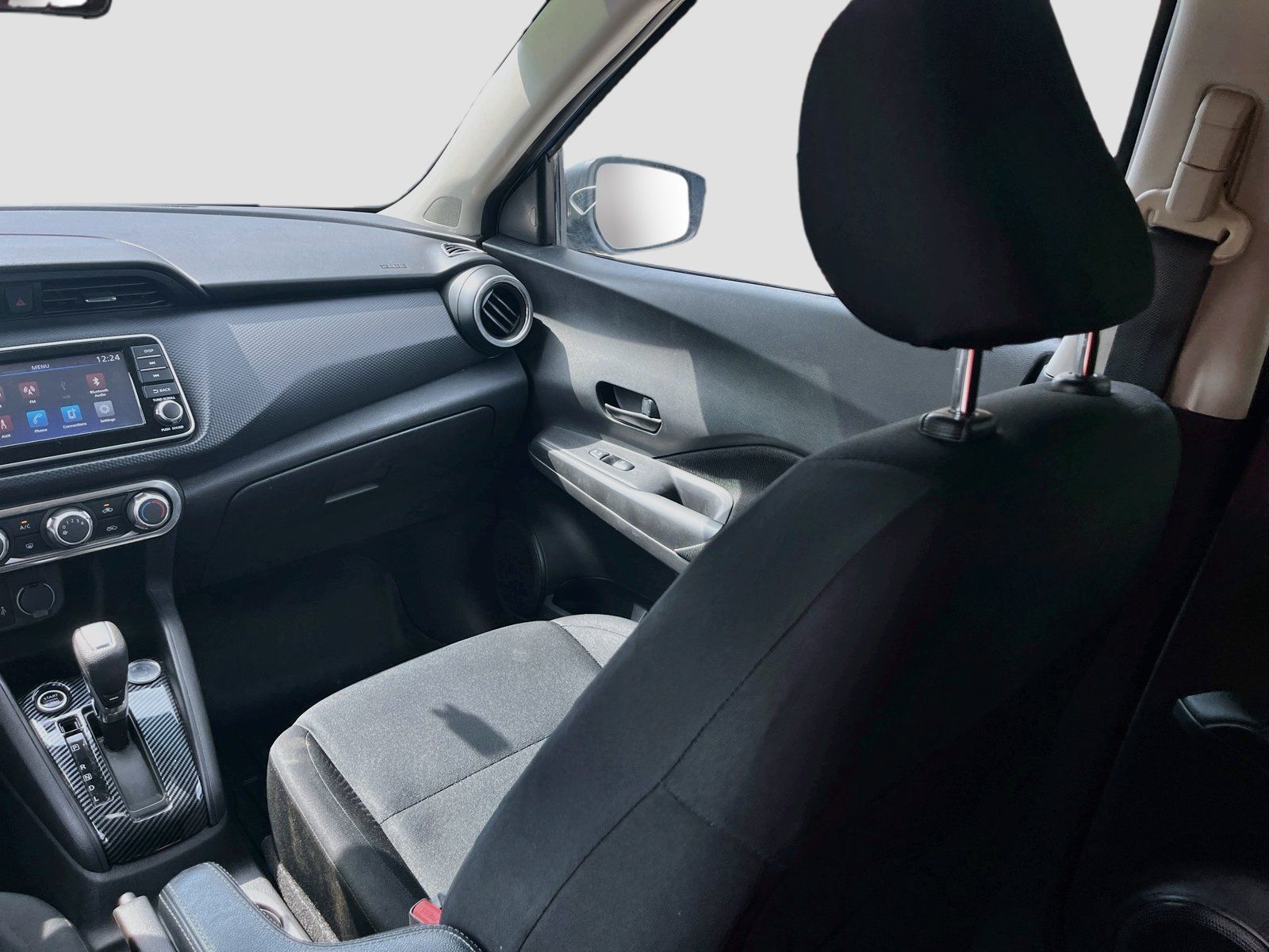 Used 2023 Nissan Kicks S FWD image 23