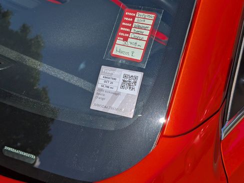 Used 2019 Volkswagen Beetle 2.0T S image 16