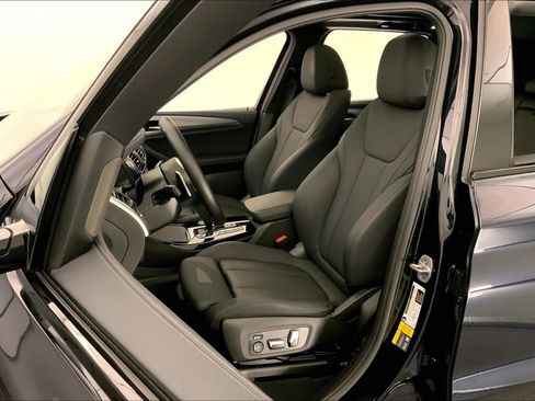 Used 2021 BMW X3 xDrive30e w/ M Sport Package image 13