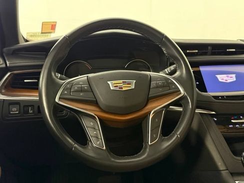 Used 2022 Cadillac XT5 Premium Luxury FWD image 21