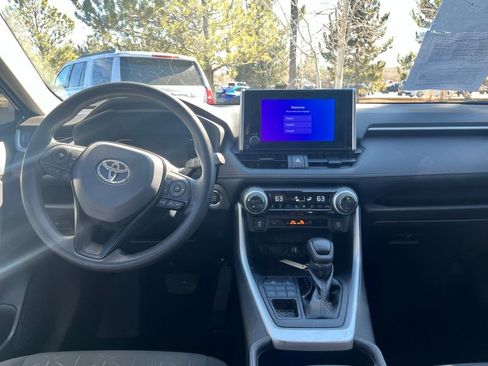 Used 2023 Toyota RAV4 XLE image 17